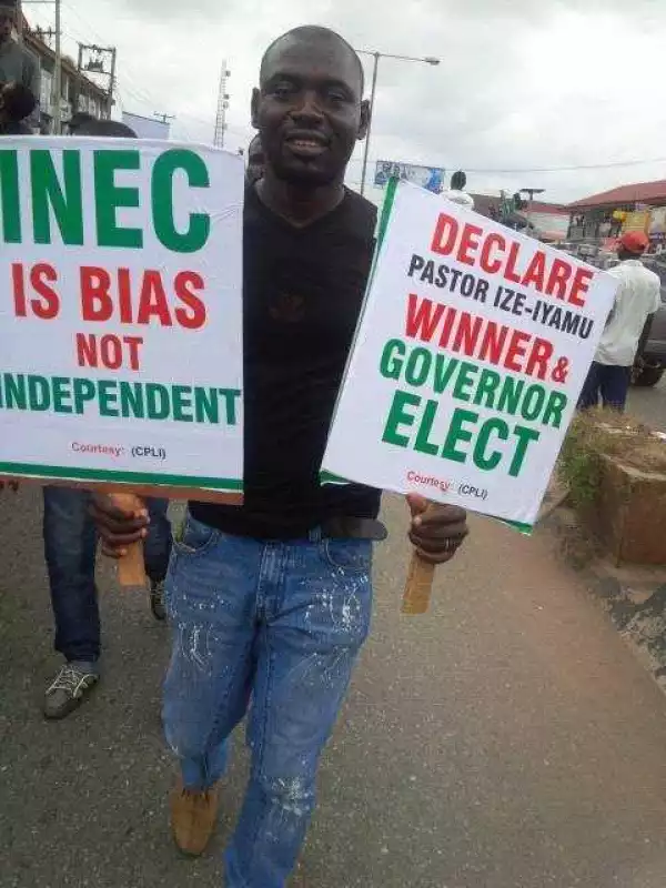 Pastor Osagie Ize-Iyamu Leads Protesters In A Peaceful Protest In Benin (Photos)